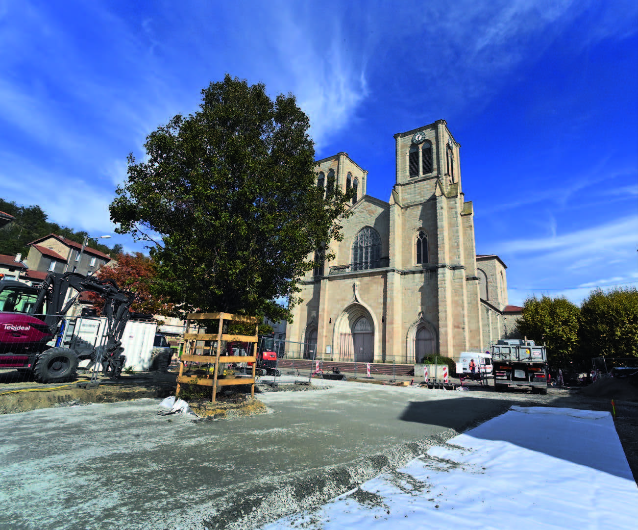 Place Pasteur à Rive-de-Gier