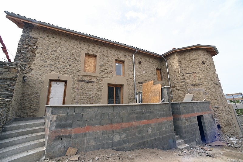 Construction de logements à Farnay