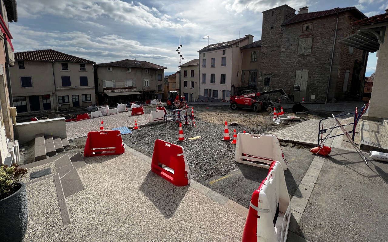 Place des Roches - Saint-Galmier