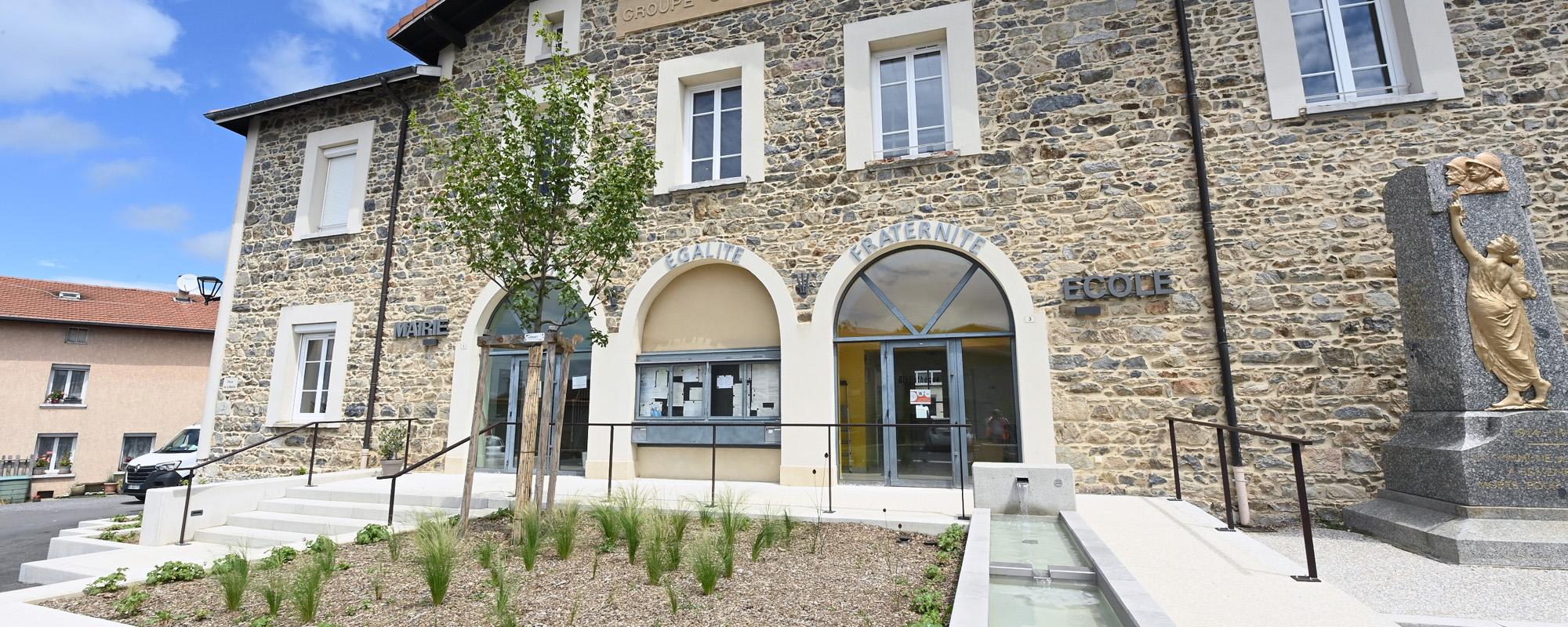 Centre-bourg réaménagé à Fontanès