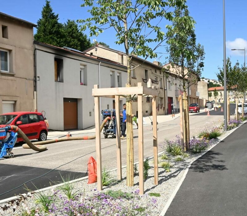 Fin des travaux rue Victor-Hugo à Saint-Jean-Bonnefonds