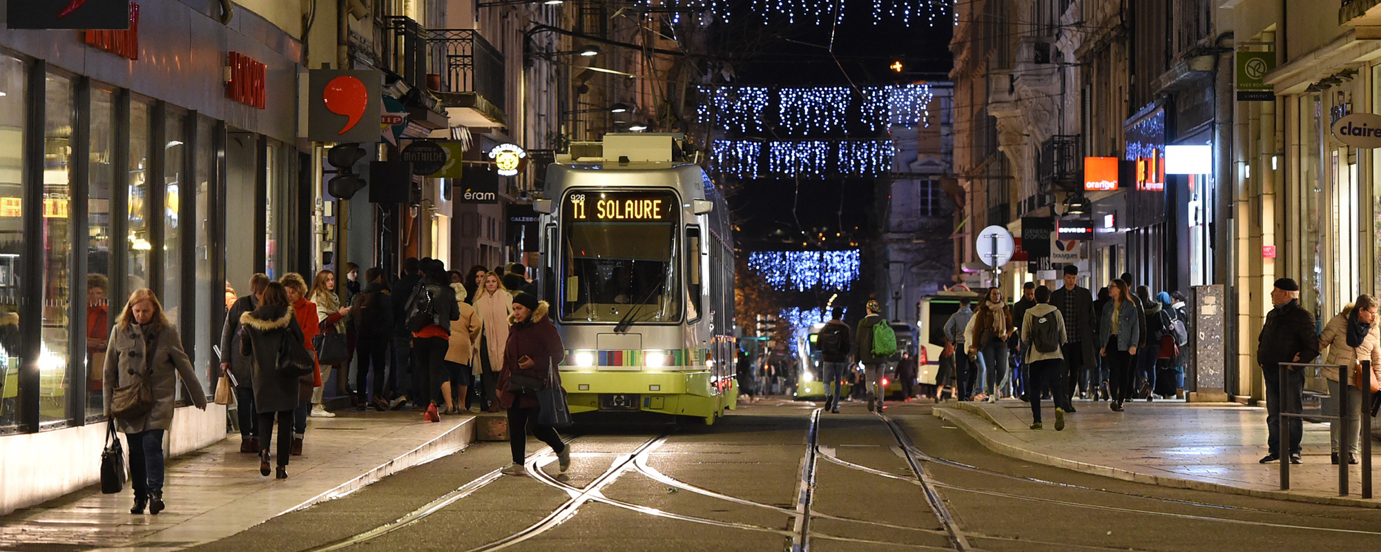 Tramway pendant les fêtes de Noël