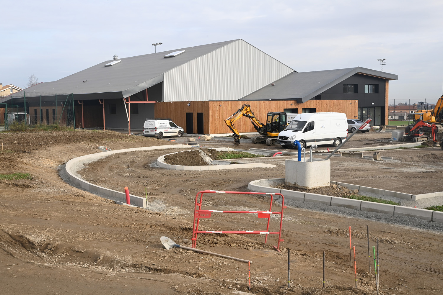 Travaux de rénovation du gymnase de la Faravelle