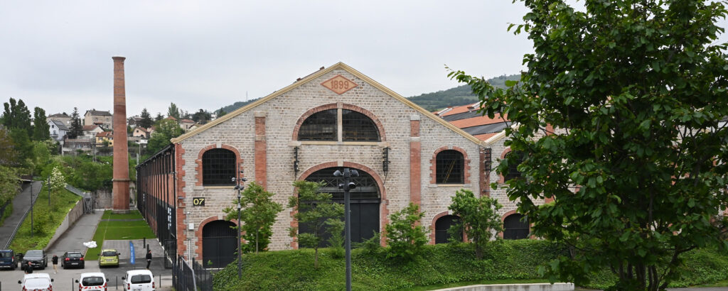 Halle 7 de Novaciéries