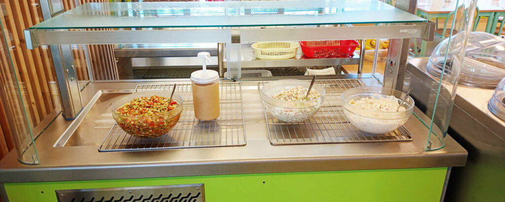cantine scolaire - Saint-Genest-Lerpt