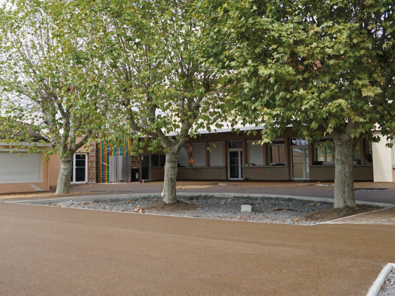 Cours d'école en travaux