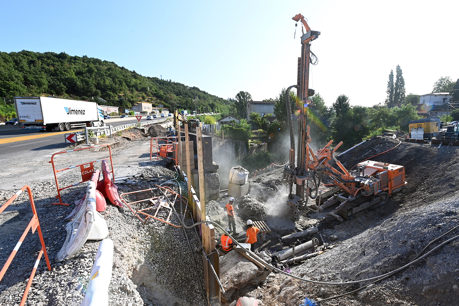 chantier sur une bretelle d'autoroute
