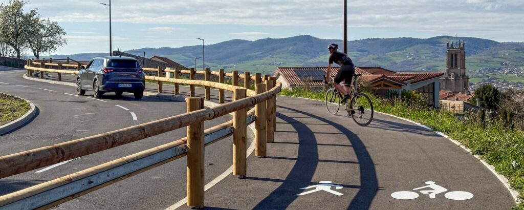 Rue de la Plagne Saint-Paul-en-Jarez