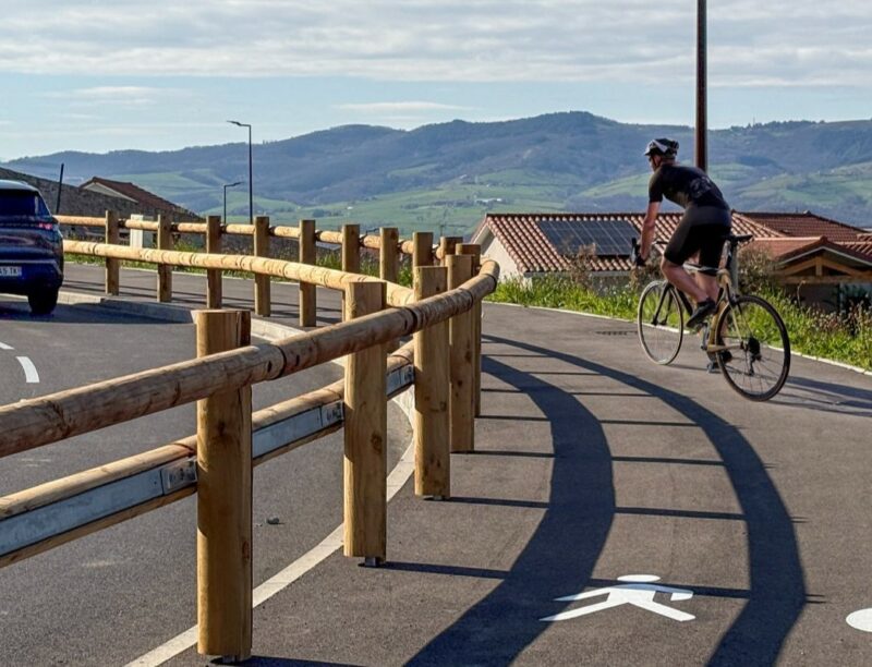 Rue de la Plagne Saint-Paul-en-Jarez