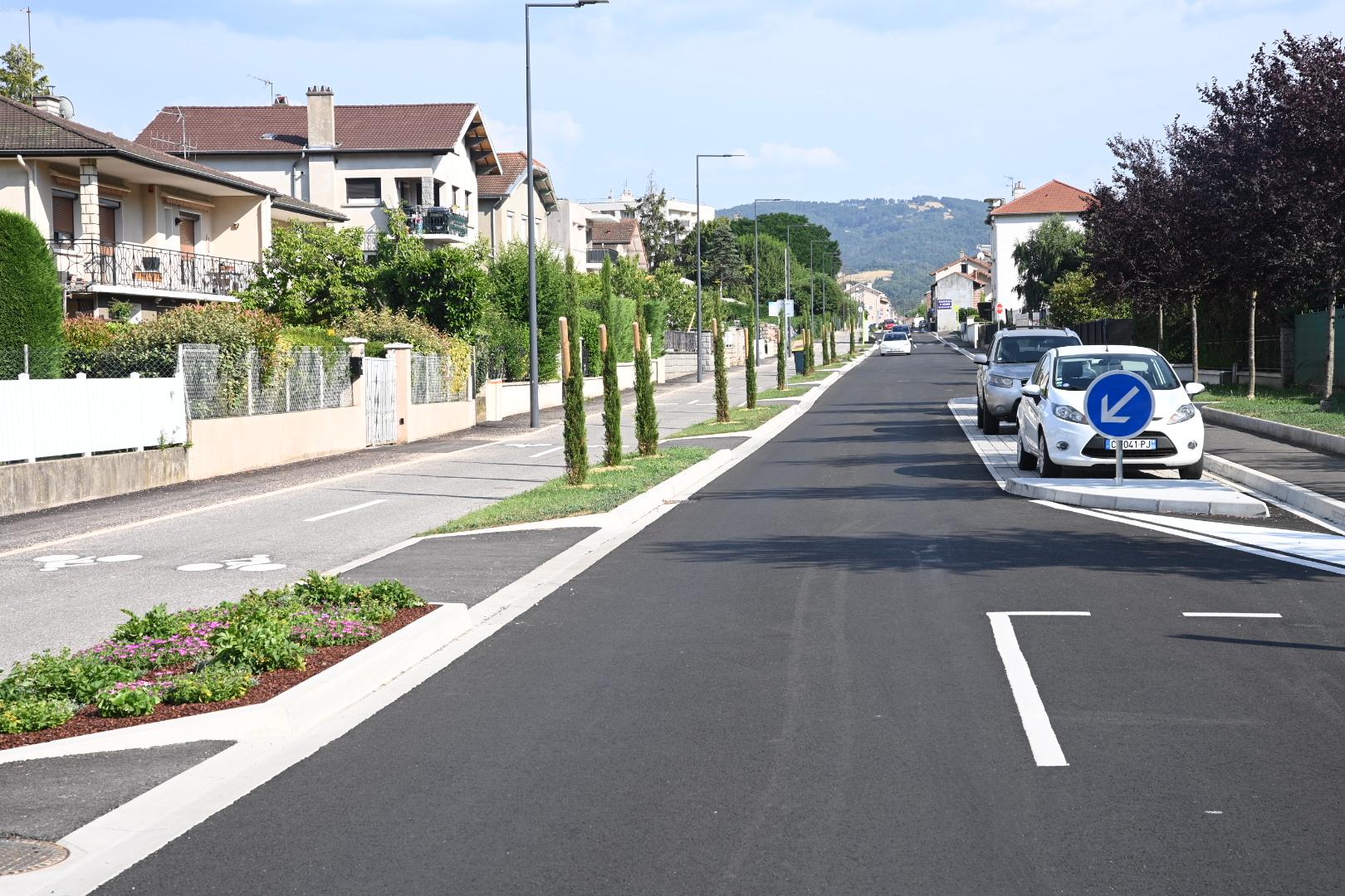 route et piste cycle refait à neuf